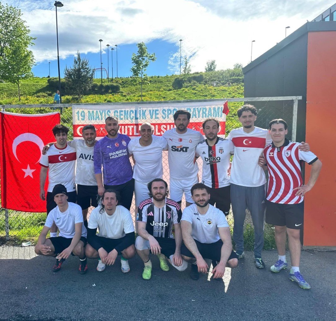 Fotballturnering - Atatürk-minnedag bilde 12