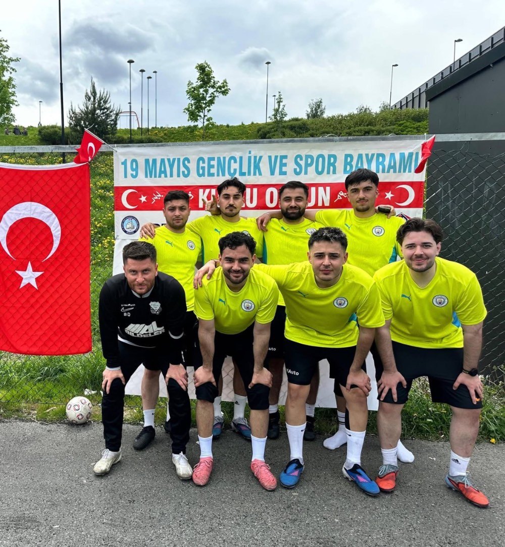 Fotballturnering - Atatürk-minnedag bilde 8