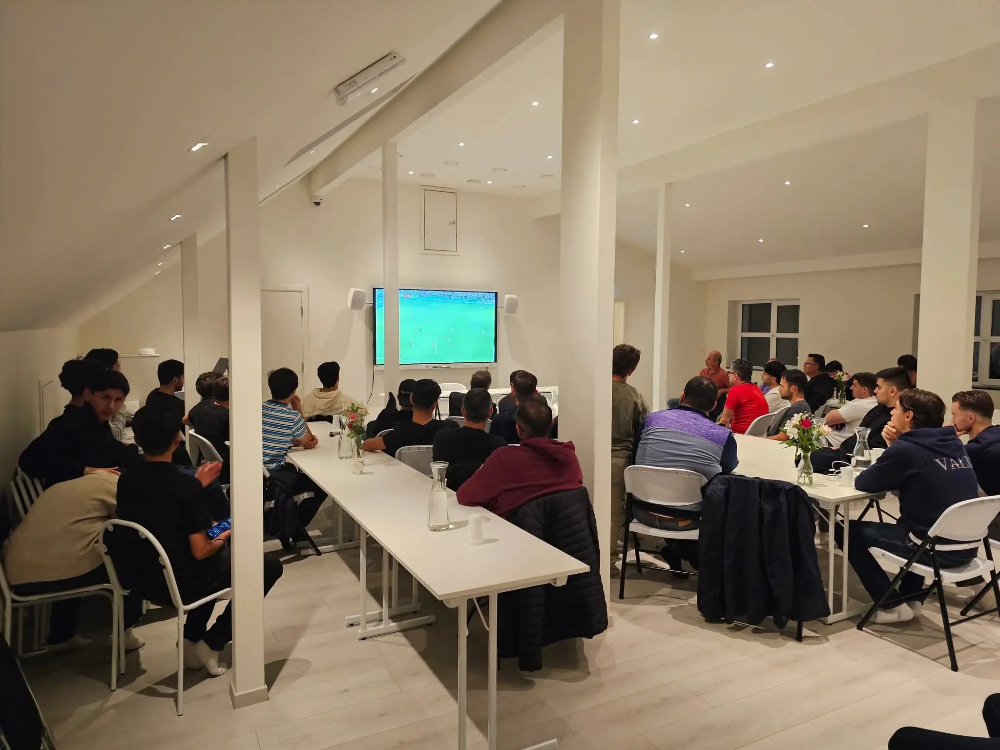 VM-stemning i Drammen Sentrums Moske!